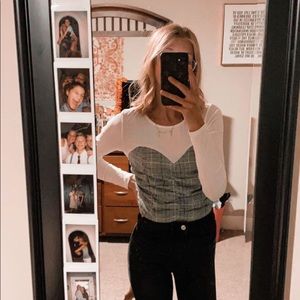 Meet your Posher, Hallie